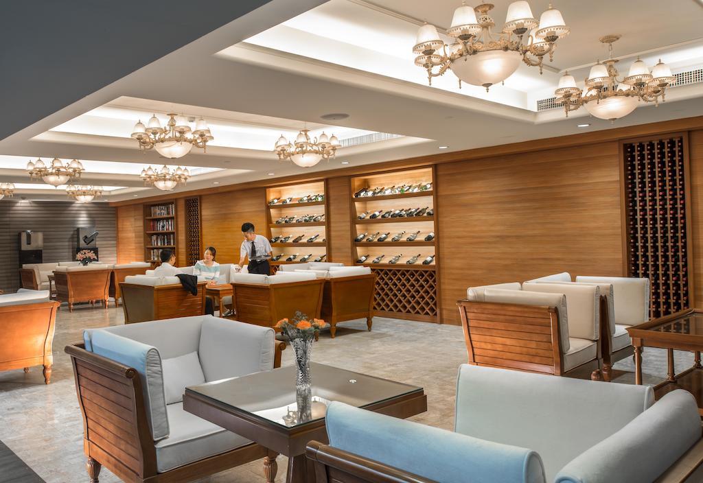 Logosun Hotel Ухань Екстер'єр фото